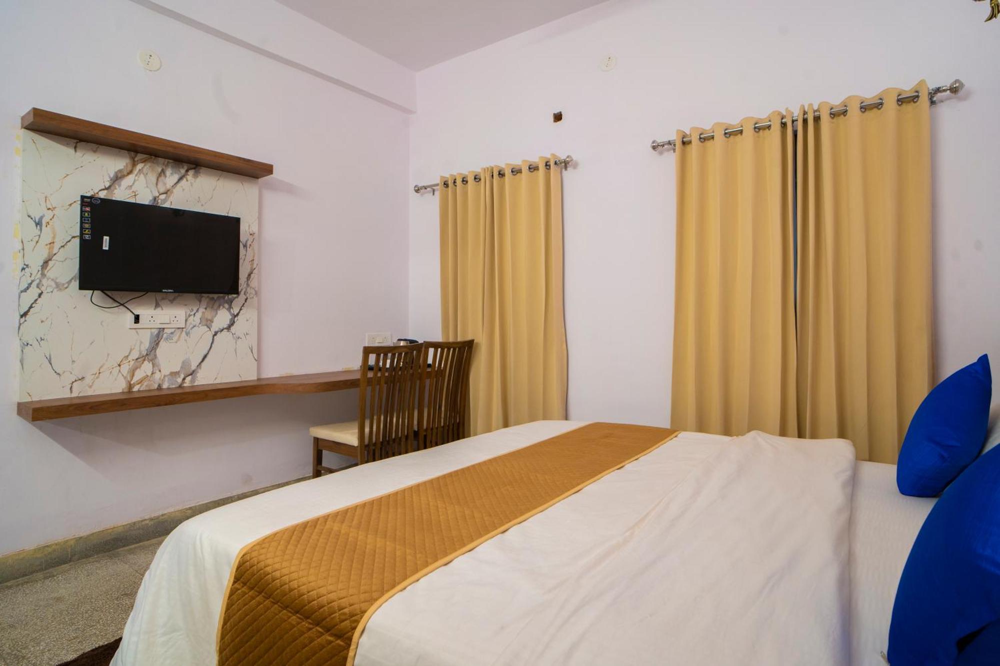 Devdarshan Hotel & Restaurant Удайпур Екстериор снимка